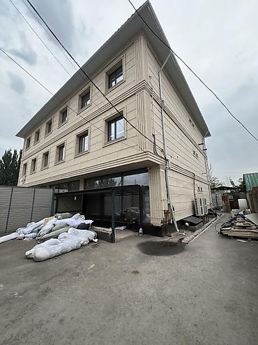 gethome: Сдается коммерческое помещение, 1000 квадратных метров, 3 этажный + — 2