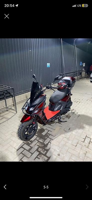 Скутеры: 4 скутера обмен на машину или на телефон 
4-130000 — 1