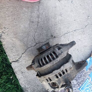 Генераторы: Генератор Mazda 2001 г., Б/у, Оригинал — 8