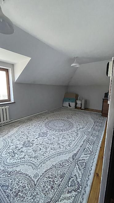 Продажа коттеджей и домов: 6 комнат и более, 180 м², 4 соток, Бишкек, Арча-Бешик ж/м Собственник — 22