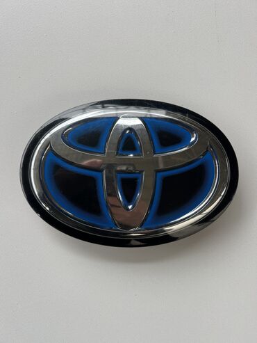 Другие автозапчасти: Значок (эмблема)

Toyota Sienna 2023г.в.

Оригинал 

Код: 5