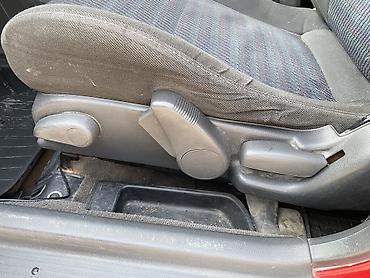 Mazda: Mazda 323: 1994 г., 1.6 л, Вариатор, Бензин, Седан — 4