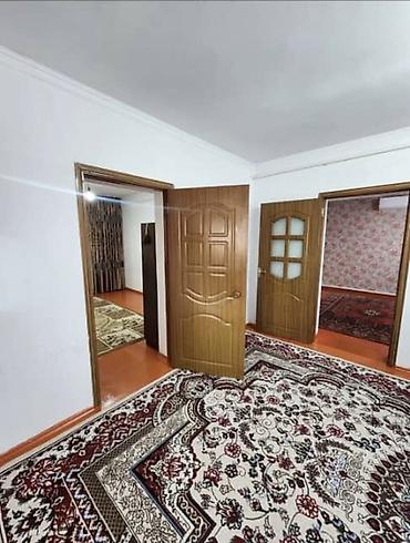 Продажа коттеджей и домов: СРОЧНО Продаётся дом 🏡 Адрес: Первомайский район, Ак-Босого, ул. Чуй — 2