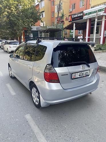 фит на выкуп: Honda Fit: 2003 г., 1.3 л, Автомат, Бензин, Хэтчбэк — 4