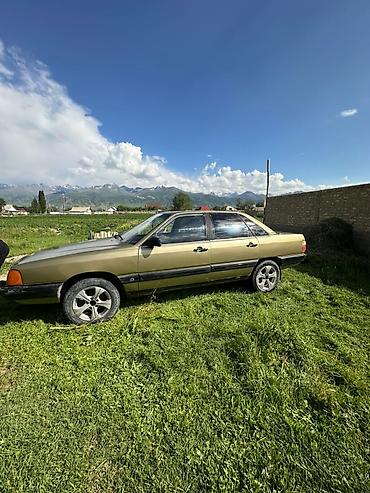 рул: Audi 100: 1984 г., 2 л, Кол менен иштөөчү, Лифтбек — 5