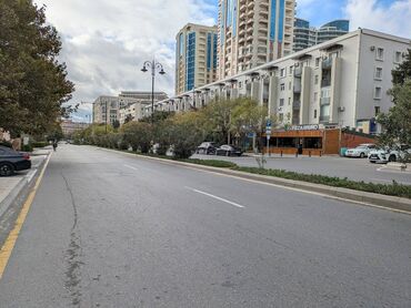 купить квартиру в баку с видом на море: Bakı, Yasamal, 3 otaqlı, Köhnə tikili, m. Nizami, 77 kv. m