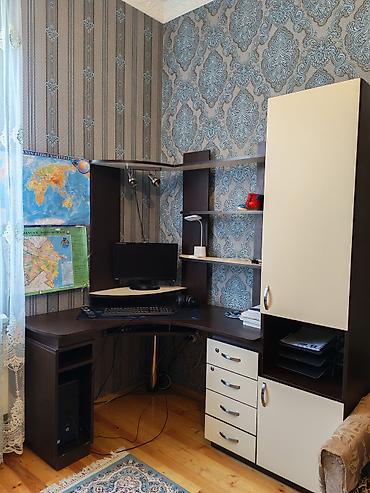 tek carpayılar: Uşaq/yeniyetmə otağı üçün mebel dəsti Tərkib: - Üç qapılı dolab: iki — 2