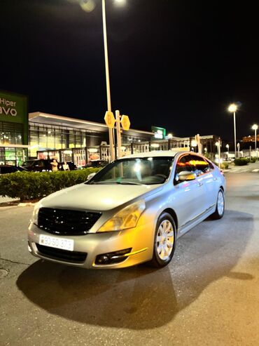 taksi nişanı: Nissan Teana: 2.5 l | 2008 il Sedan