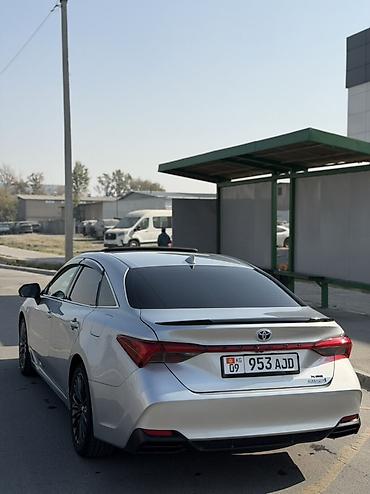 hundai polisad: Toyota Avalon: 2019 г., 2.5 л, Вариатор, Гибрид, Седан — 4