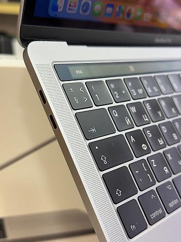 apple usb: İşlənmiş Apple MacBook, 13.3 ", Intel Core i5, 256 GB, Ünvandan götürmə, Ödənişli çatdırılma, Rayonlara çatdırılma — 4