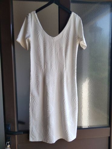 haljine secene ispod grudi: M (EU 38), color - White, Short sleeves