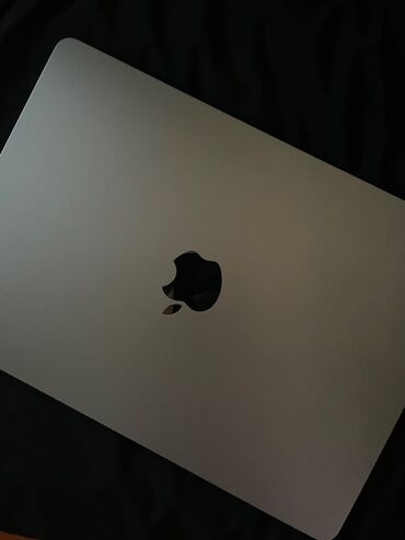 zhiyun crane m2: Apple MacBook, 13.5 ", Apple M2, 256 GB