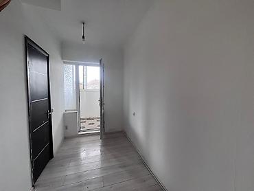 микрорайоны: Продажа офисов 36 м², Без ремонта, Многоэтажное здание, Цокольный этаж этаж — 4