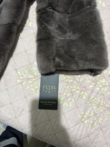 Kürklər: Solleciti (Made in Italy) qadın xəz palto - Material: təbii xəz — 9