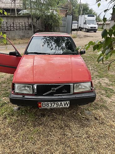 каракол скутер: Volvo 440: 1992 г., 1.8 л, Кол менен иштөөчү, Бензин, Хетчбек — 1