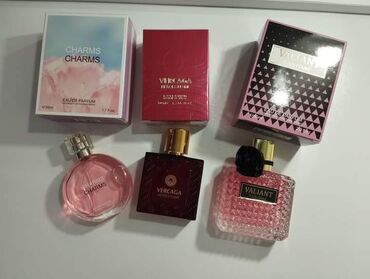 set sminke prodaja: Women's perfume, Replica