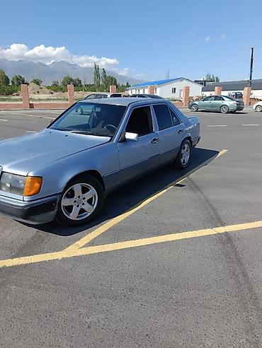 124 купе: Mercedes-Benz W124: 1990 г., Седан — 2