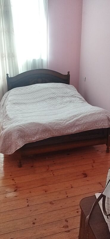 двухспальная кровать: Б/у, 2 односпальные кровати