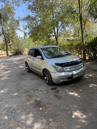 купить машину за 2000 долларов: Toyota ist: 2003 г., 1.5 л, Автомат, Бензин, Хэтчбэк