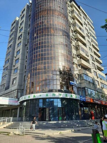 Паркинги: Строительная компания продает парковочные места БЦ "Адмирал", по
