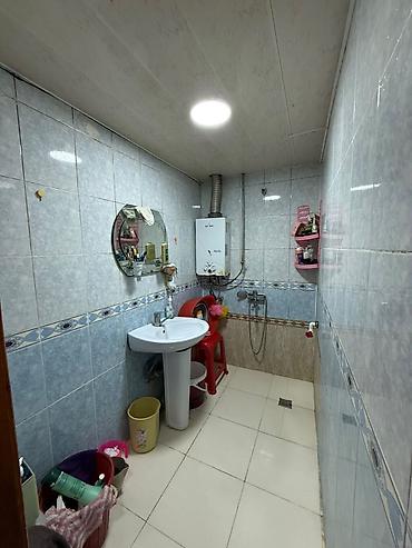 Uzunmüddətli kirayə mənzillər: Ev 3 otaǧ kupçalı xalglar dostluǧu metroya 10 dəq məsafədə məktəbə 5 — 8