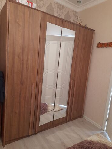 Digər uşaq mebeli: İşlənmiş, Açılan, 4 qapılı Düz dolab, Dolab-asılqan