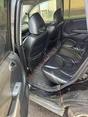 Honda: Honda Jazz: 2002 г., 1.3 л, Вариатор, Бензин, Хэтчбэк — 9