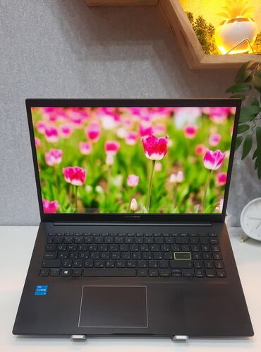 nodbuk ucuz: İşlənmiş ASUS Vivobook, 15.6 ", Intel Core i3, 512 GB