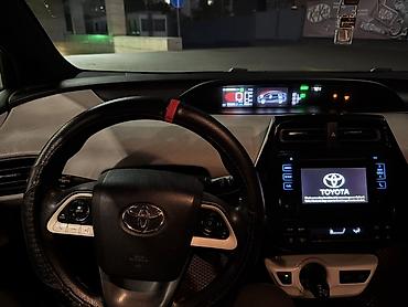 Toyota: Toyota Prius: 2016 г., 1.8 л, Автомат, Гибрид, Лифтбек — 4