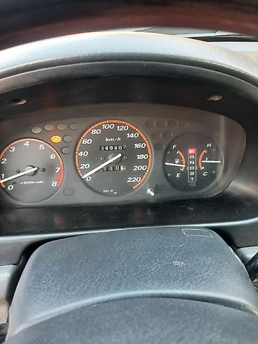 step vagon: Honda CR-V: 1999 г., 2 л, Автомат, Бензин, Универсал — 9