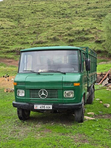 варио 512: Mercedes-Benz : 1981 г., 4 л, Механика, Дизель, Бус