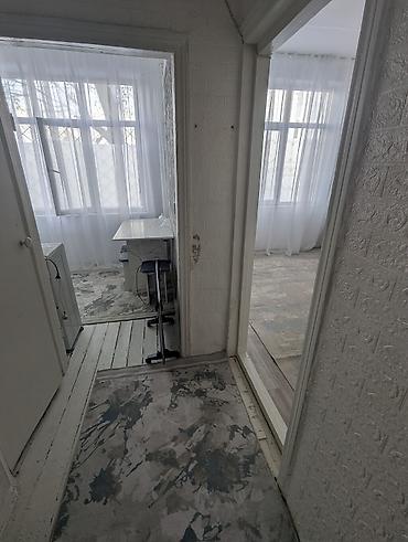 Продажа квартир: 1 комната, 32 м², Малосемейка, 1 этаж, Старый ремонт — 10