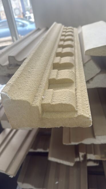 Digər bitirmə materialları: Fasad üçün dekorativ elementlər və hazır detallar - Material: sıxlığı — 14