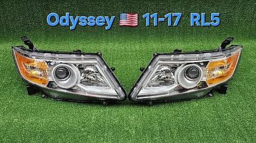 Пара передних фар для Honda Odyssey (американская версия), кузов RL5