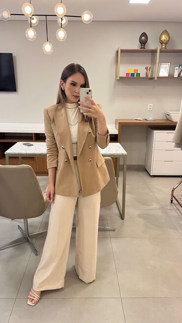 фирменная кофточка: Пиджак ZARA Размер XS Супер роскошно сидит. Покупала за 7000 сом