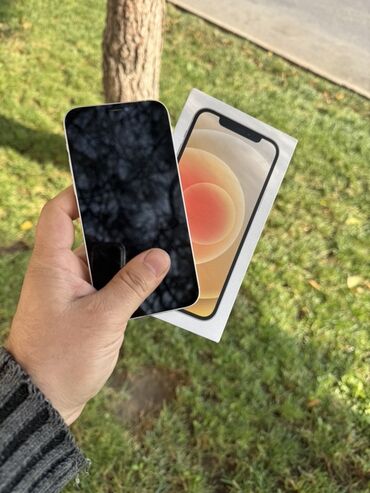 Apple iPhone: IPhone 12, 128 GB, Ağ, Face ID — 11