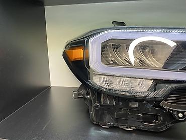 tacoma: В наличии имеются фары от Toyota Tacoma
Оригинал!!! — 2