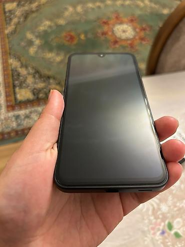 iphone 11 pro max plata: Samsung Galaxy A17, 128 GB, rəng - Qara, İki sim kartlı — 2