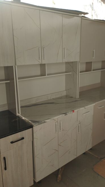 Кухонные гарнитуры: Кухня — 9