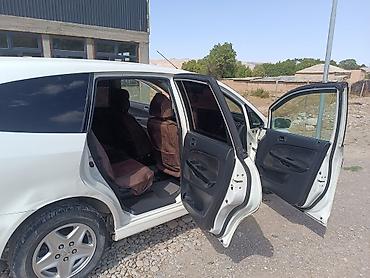 bmw 320i: Honda Stream: 2001 г., 2 л, Автомат, Бензин, Минивэн — 8