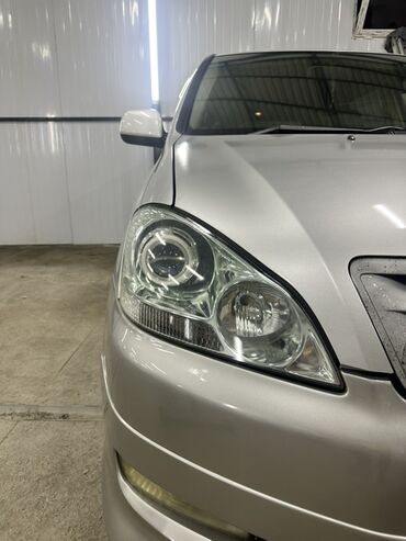 Toyota: Toyota Ipsum: 2003 г., 2.4 л, Автомат, Бензин, Минивэн — 7