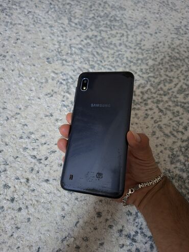 samsung a10 2020: Samsung A10 
32gb
2 ram 
prablemsiz