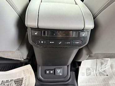 Toyota: Toyota Highlander: 2020 г., Гибрид, Кроссовер — 16