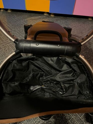 Gəzinti arabaları: Üçtəkərli araba — 6