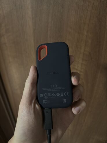 Карты памяти: Sandisk ssd 1 tb