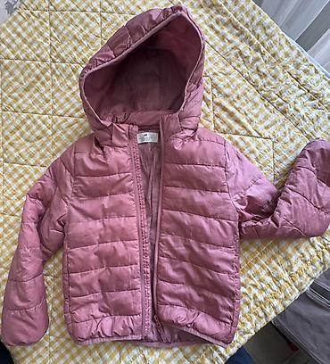 куртки парка: Комплект детних курток (для девочки) От Zara(белая куртка 6-9 лет)и — 1