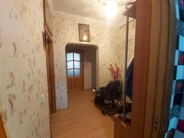 Köhnə tikili: Sumqayıt, 3 otaqlı, Köhnə tikili, 63 kv. m — 9