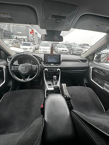 range rover 2017: Toyota RAV4: 2019 г., 2.5 л, Автомат, Бензин, Кроссовер — 3