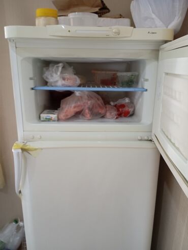 indesit холодильник: Муздаткыч Indesit, Колдонулган, Эки эшиктүү, De frost (тамчы), 65 * 180 * 70