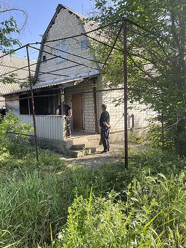 ts group: Продаётся небольшой дачный домик из светлого силикатного кирпича с — 5
